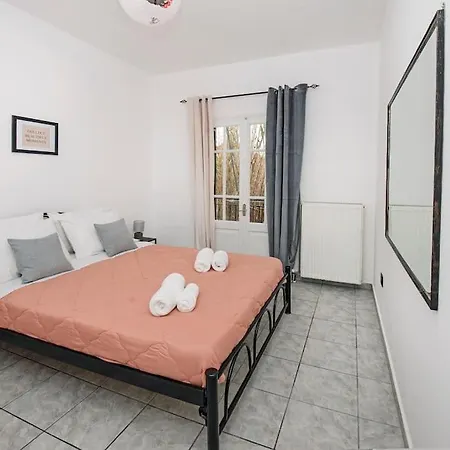 Apartment Icarus Near The Beach, By Ionian Luxury Perama (Corfu)